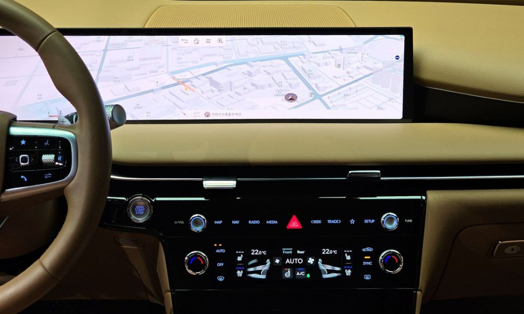 Genesis G80 Gasoline 2.5 Turbo AWD, 2025