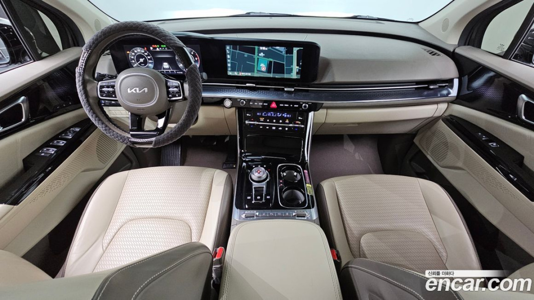 Kia Carnival 9-Seater Hi-Limousine, 2022