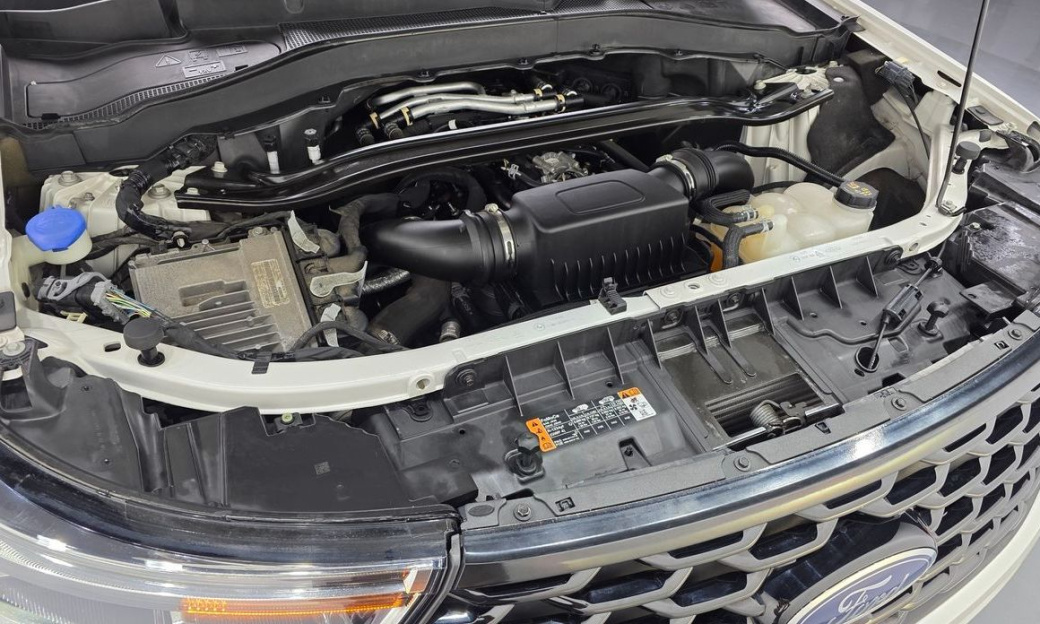 Ford Explorer 3.0 Platinum 4WD, 2022