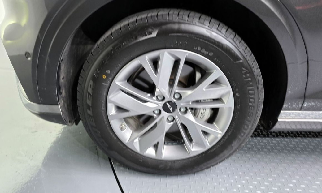 Genesis GV70 2.5T Gasoline AWD, 2025