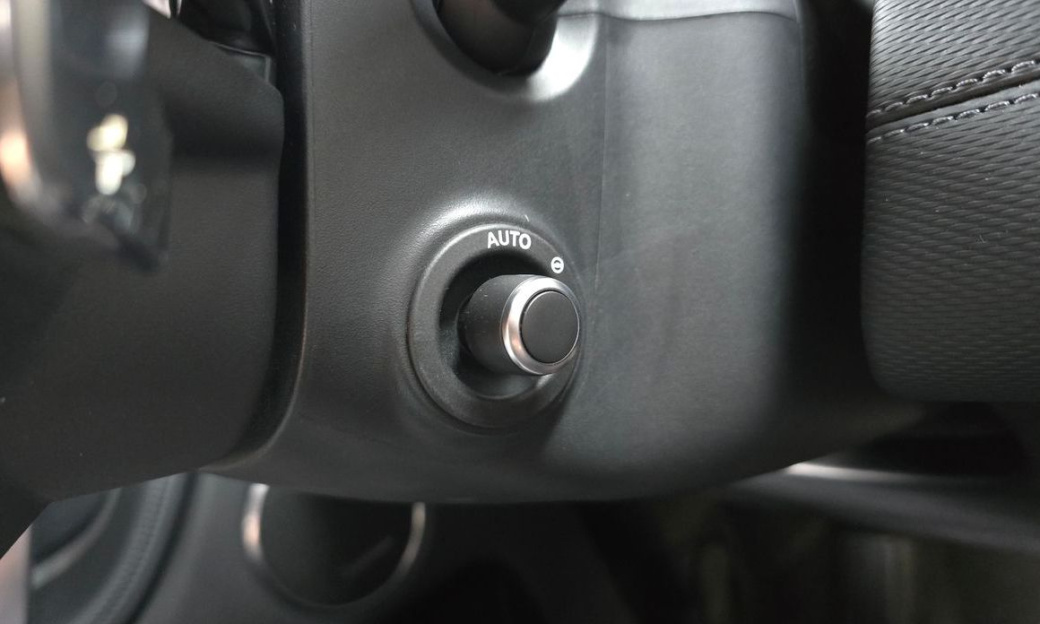 Land Rover Discovery Sport P250 Dynamic SE, 2025