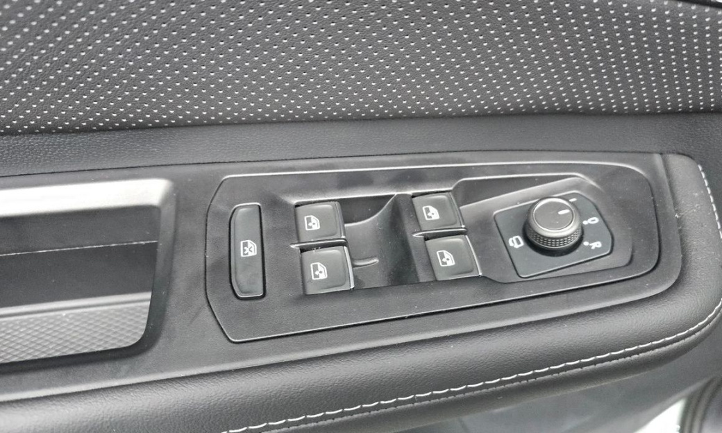 Volkswagen Atlas 2.0 TSI R-LINE 6-Seater, 2025