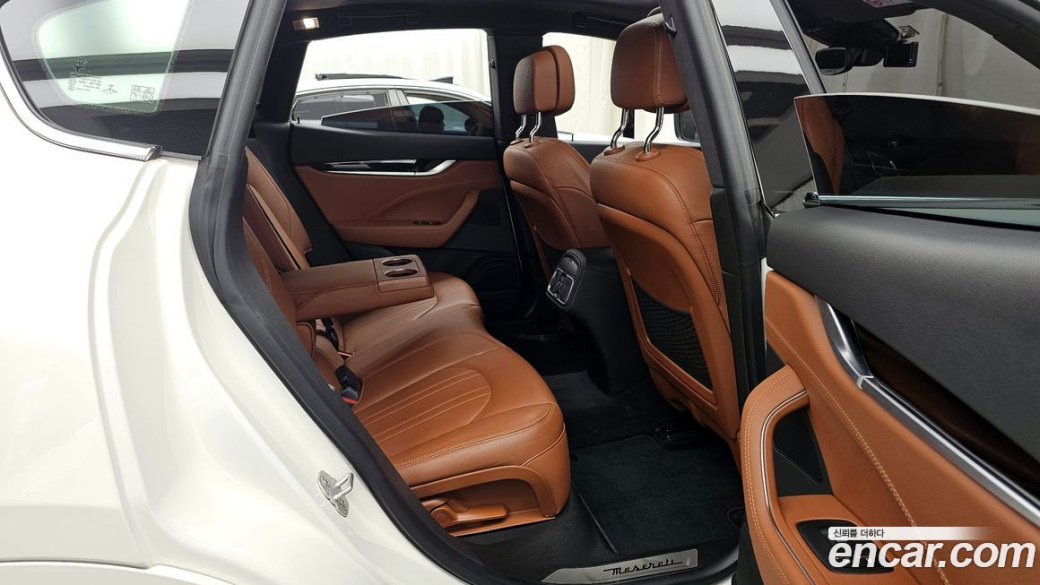 Maserati Levante 2.0 GT AWD, 2022