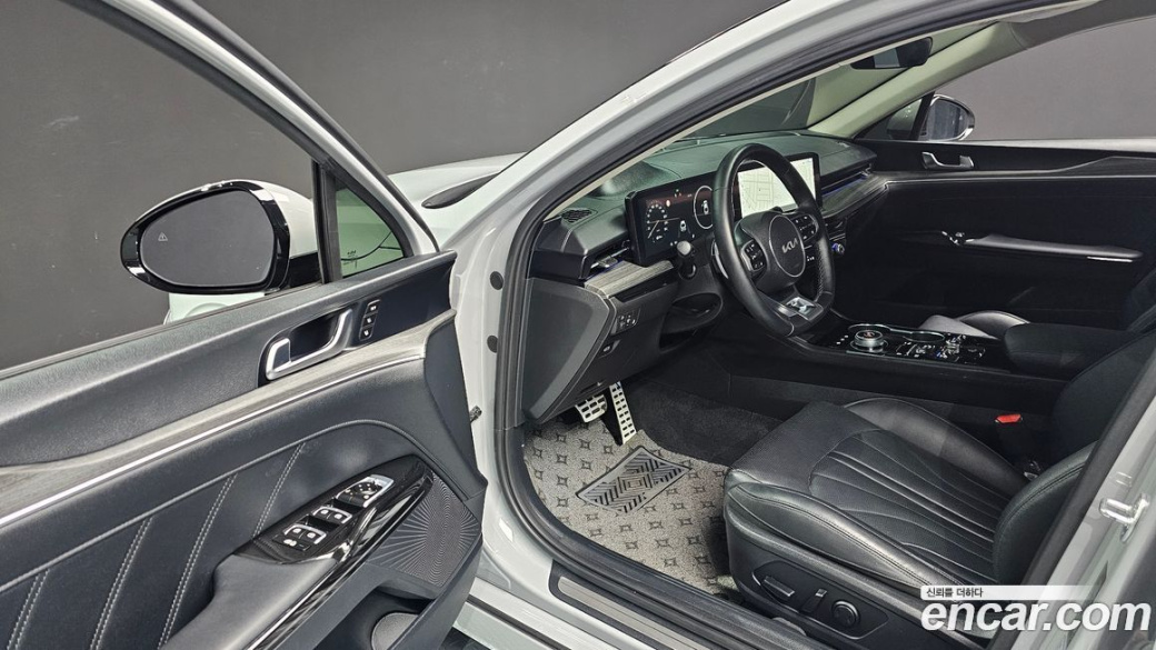 Kia K5 1.6 Turbo, 2024