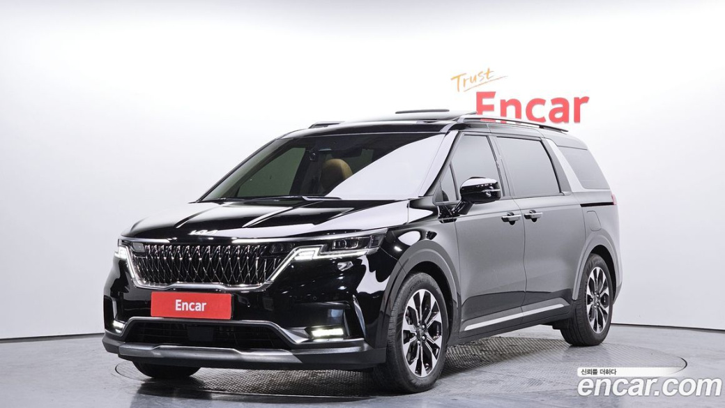 Kia Carnival 9-Seater Signature, 2023