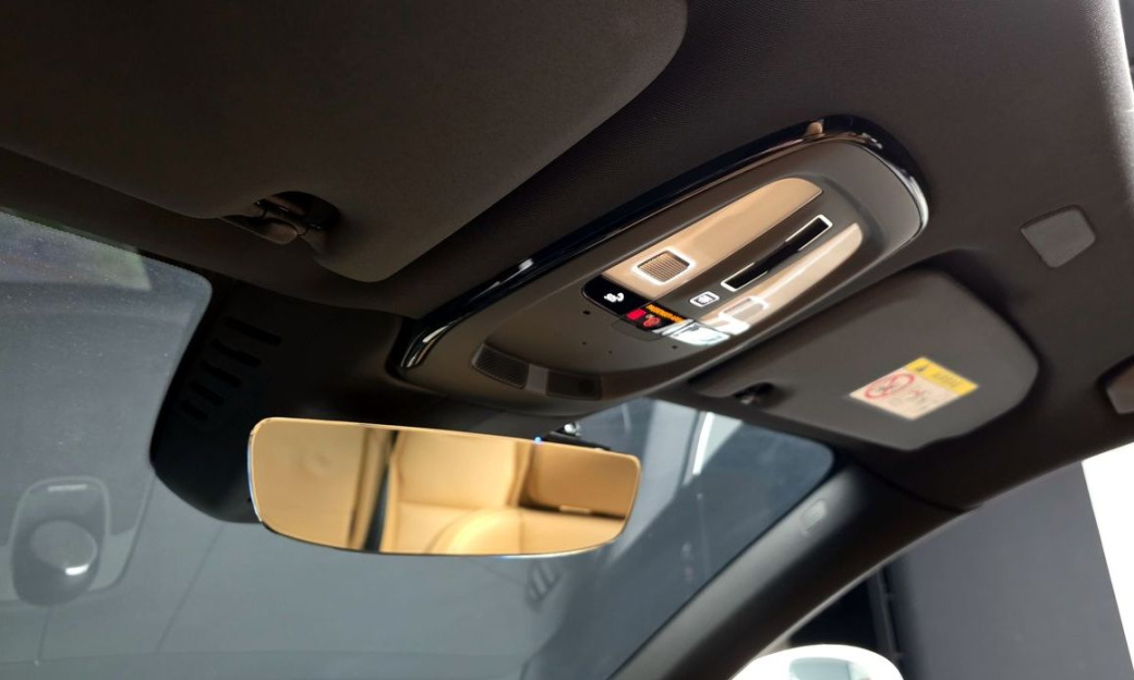 Volvo XC60 B5 Ultra Bright, 2025