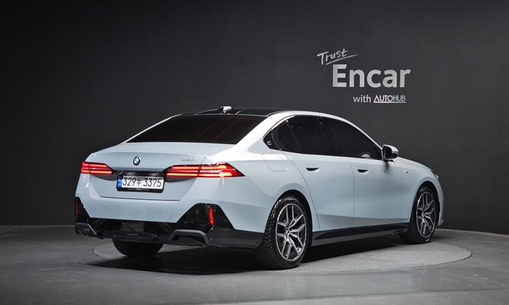 BMW 5-Series 520i M Sport, 2024