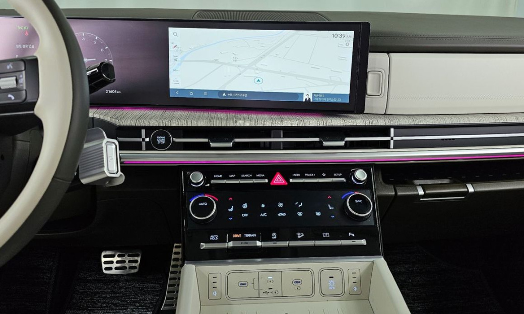 Hyundai Santafe Gasoline 2.5T 4WD, 2024