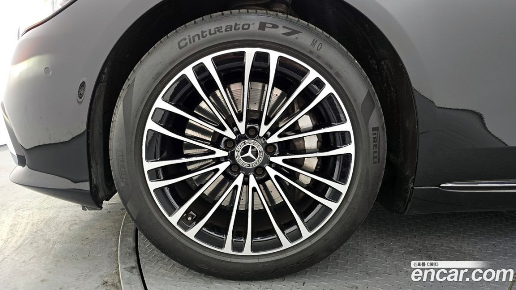 Mercedes-Benz S-Class S350 d, 2022