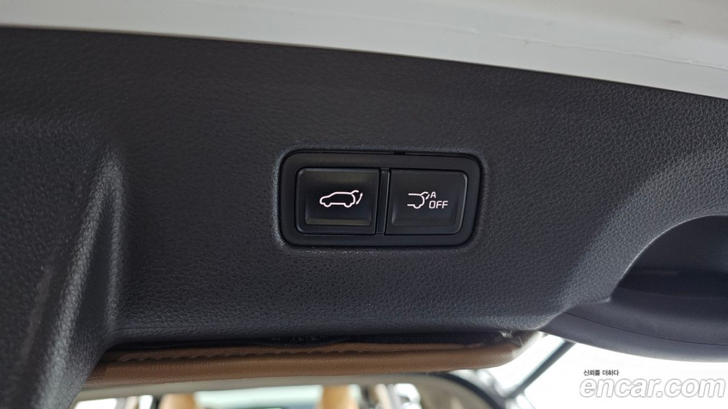 Kia Carnival 9-Seater Noblesse, 2023