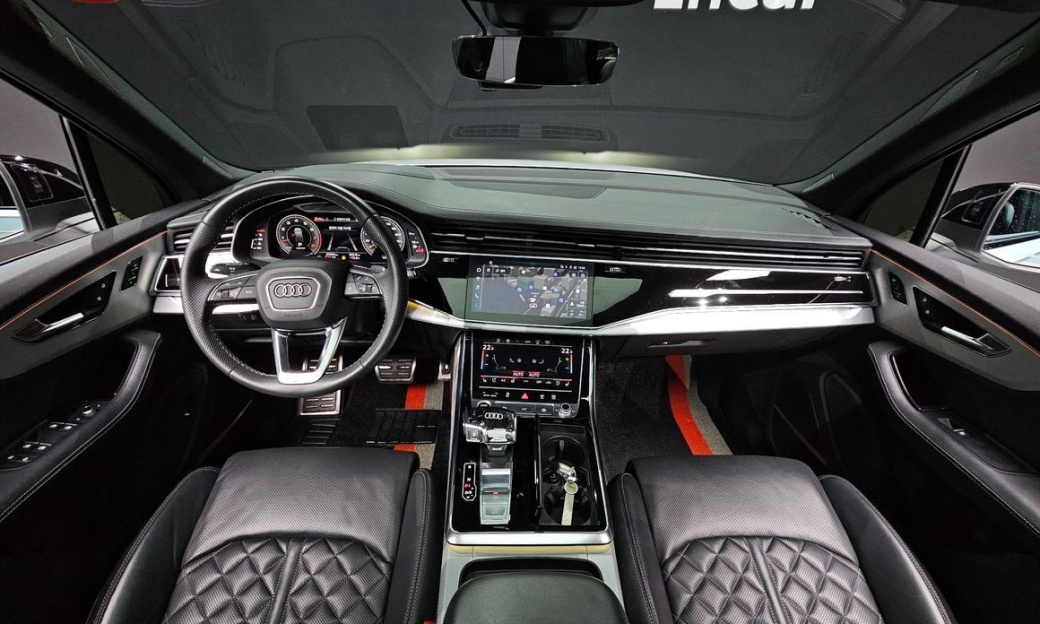 Audi Q7 55 TFSI Quattro Premium, 2022