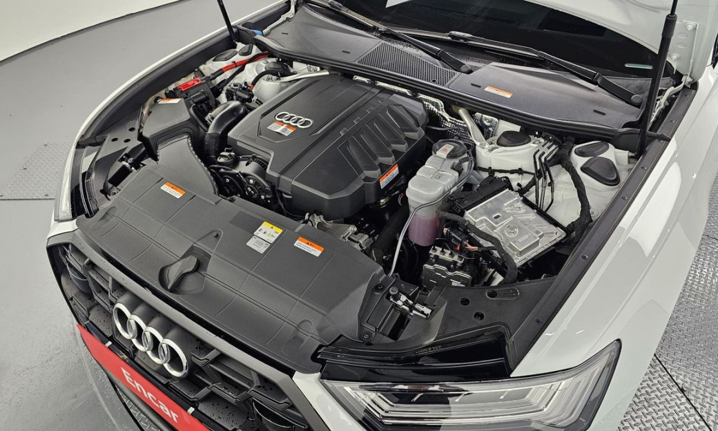 Audi A6 45 TFSI Premium, 2025