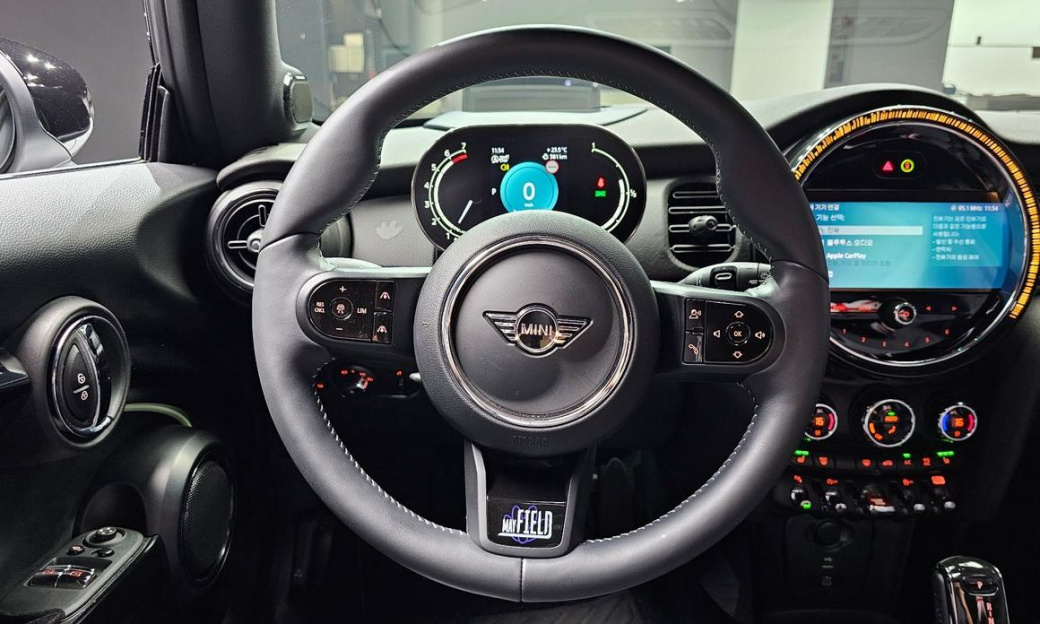 Mini Cooper Mayfield Edition, 2024