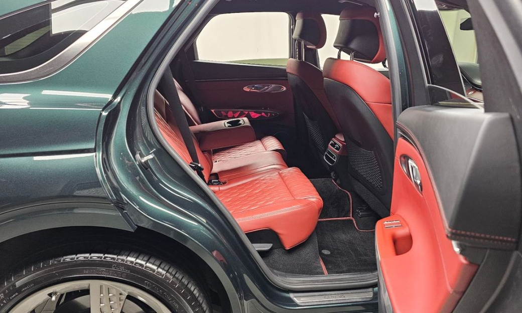 Genesis GV70 2.5T Gasoline AWD, 2022