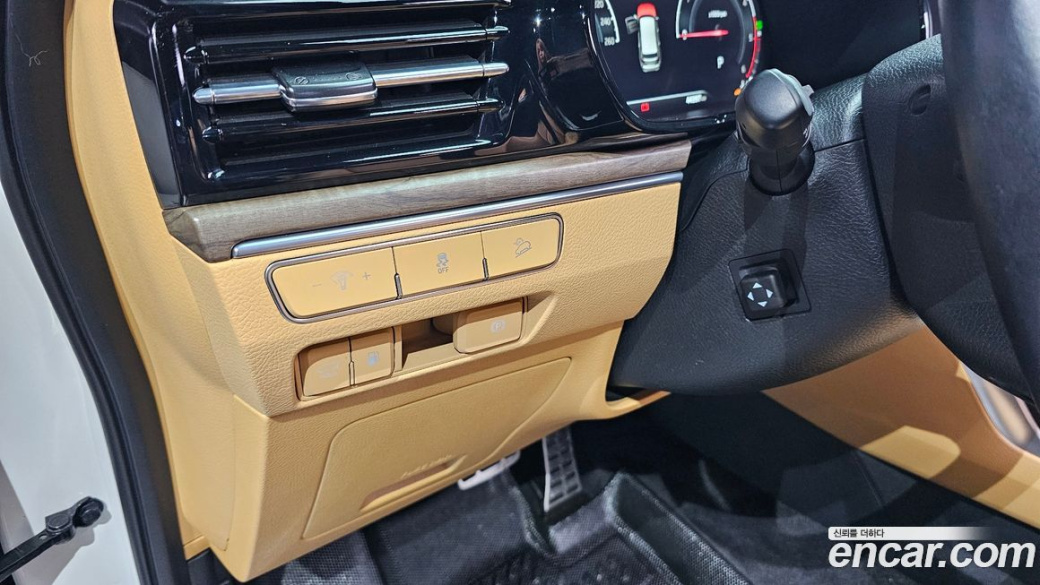 Kia Mohave Diesel 3.0 4WD 7-Seater, 2021
