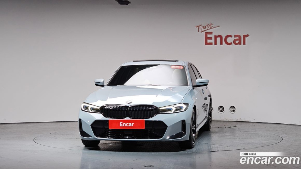 BMW 3-Series 320i M Sport, 2024