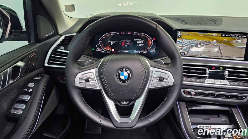 BMW X7 xDrive 40d Design Pure Excellence 7-Seater, 2022