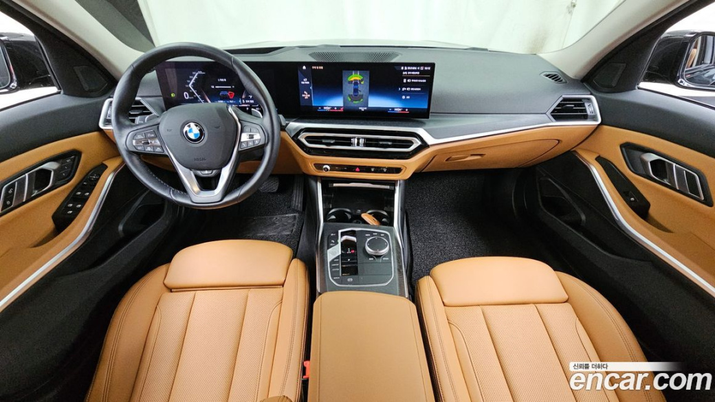 BMW 3-Series 320i, 2023