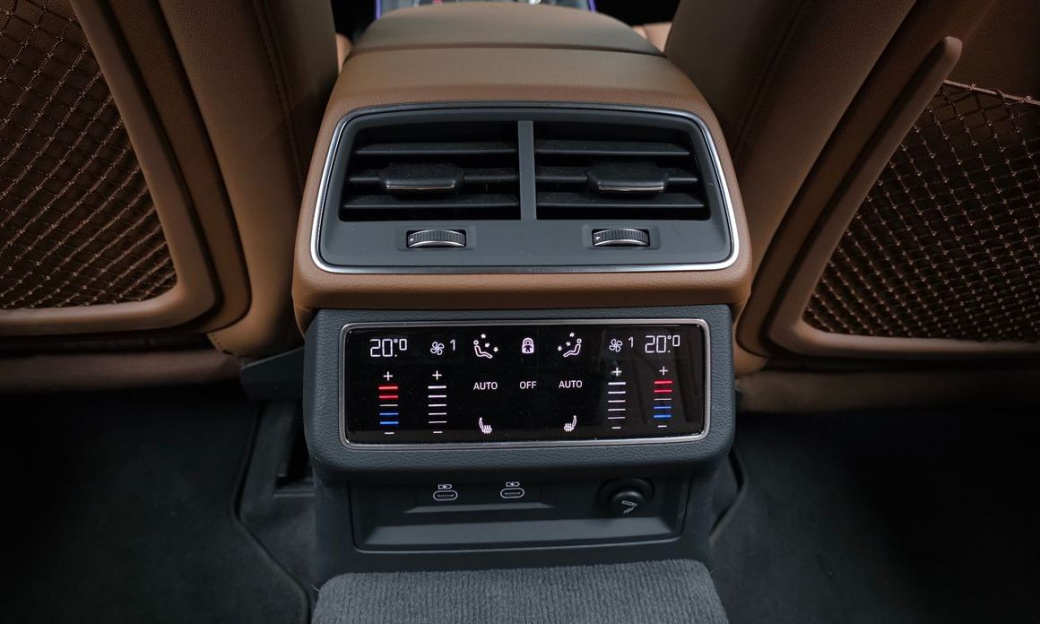 Audi A6 45 TFSI Premium, 2023