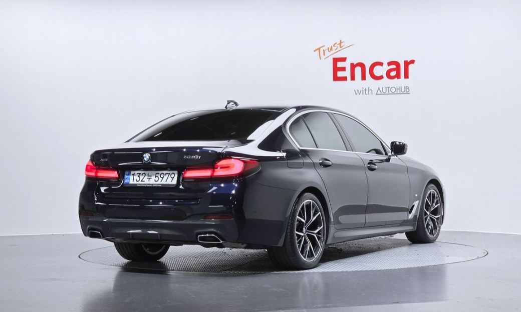 BMW 5-Series 530i xDrive M Sport Package, 2022