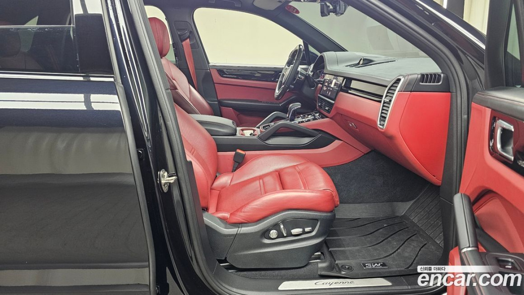 Porsche Cayenne 3.0, 2021