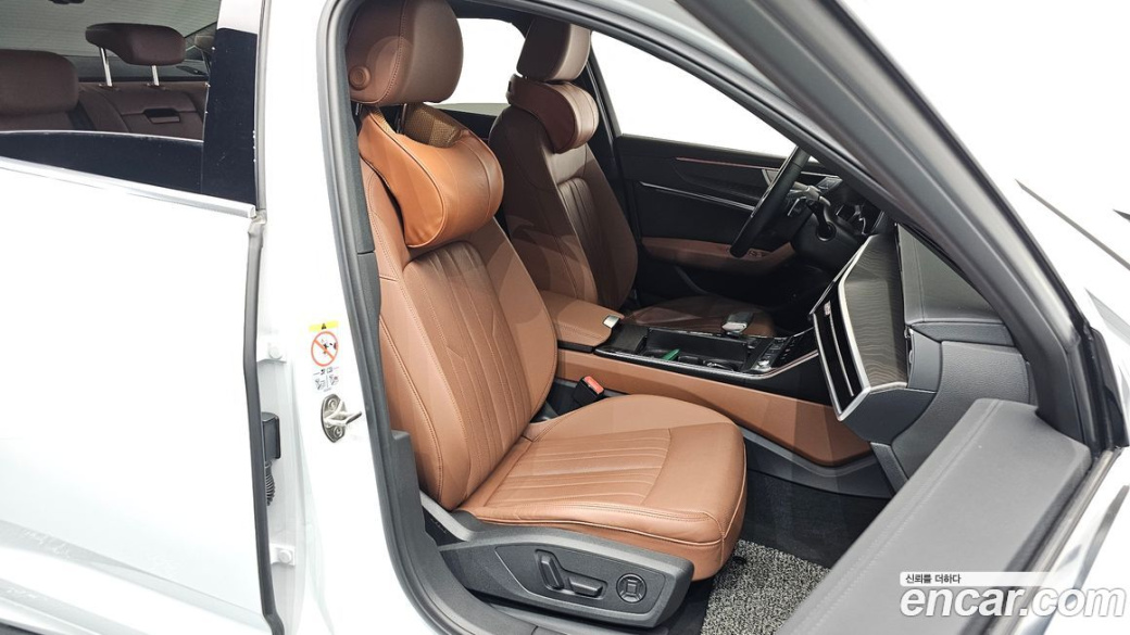 Audi A6 45 TFSI Quattro Premium, 2023