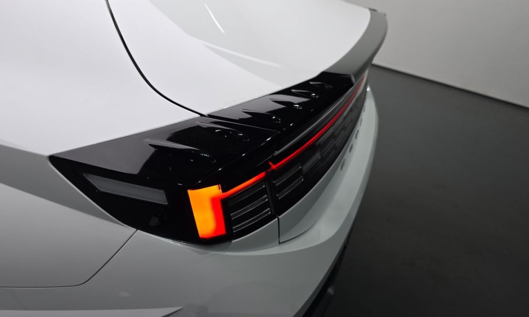 Hyundai Sonata 2.0, 2024