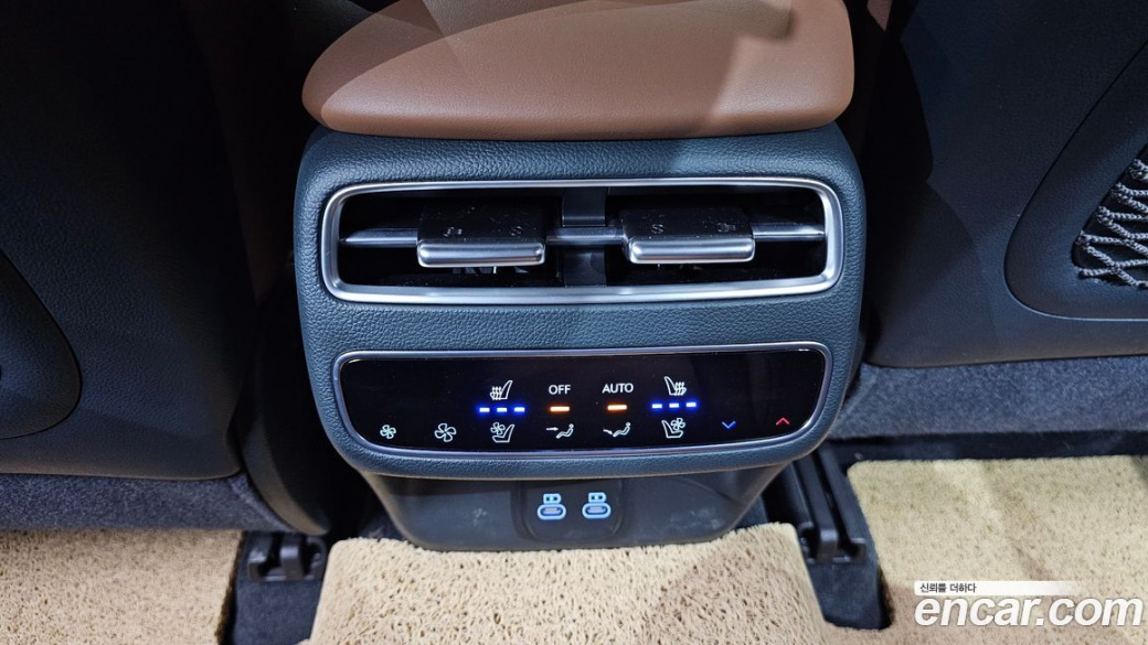 Genesis GV70 2.5T Gasoline 2WD, 2025