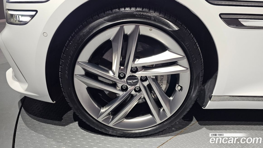 Genesis G80 Gasoline 2.5 Turbo AWD, 2025