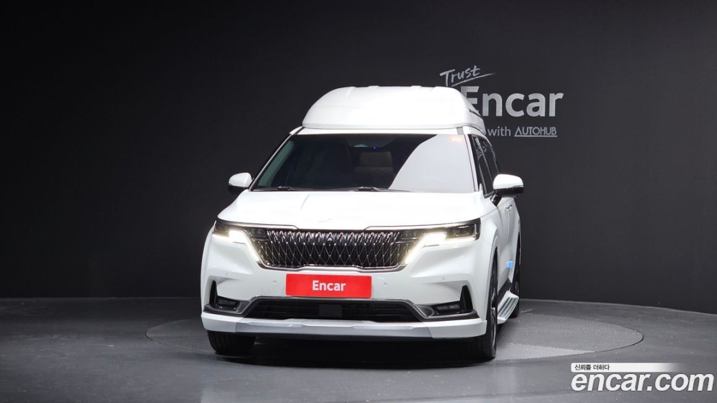 Kia Carnival 7-Seater Hi-Limousine, 2022