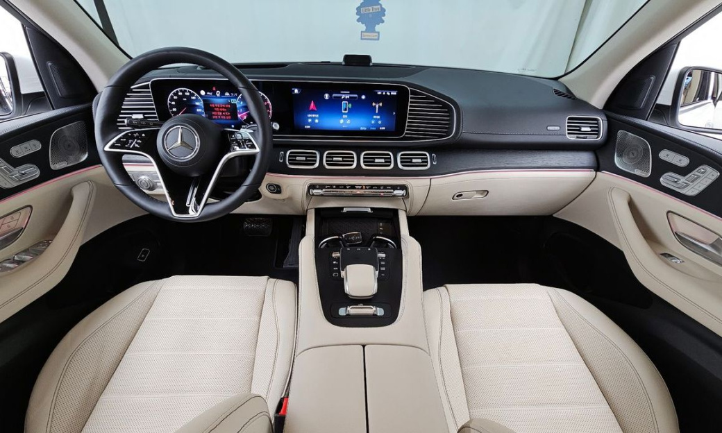 Mercedes-Benz GLE-Class GLE450 4MATIC, 2025