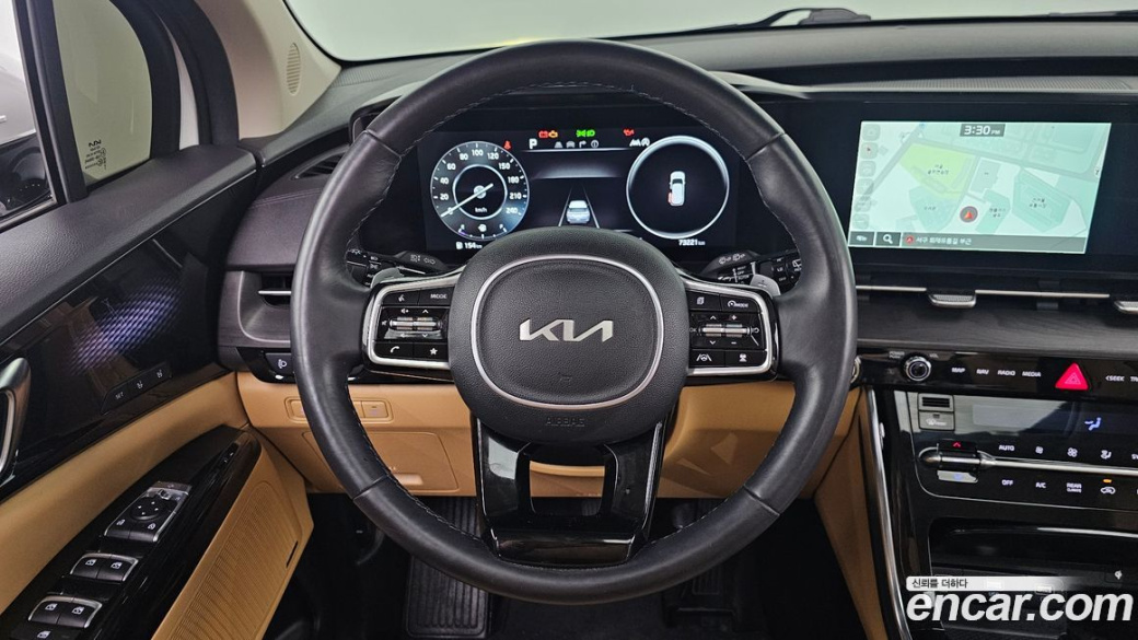 Kia Carnival 9-Seater Signature, 2023