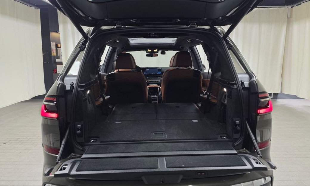 BMW X7 xDrive 40i M Sport 6STR, 2024