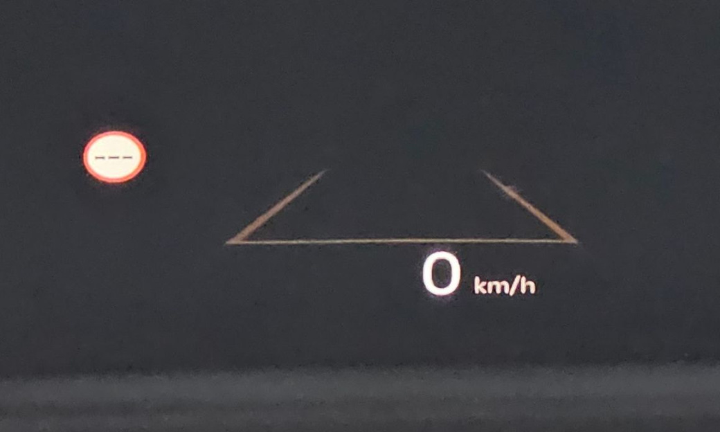 Kia Carnival 7-Seater Signature, 2024