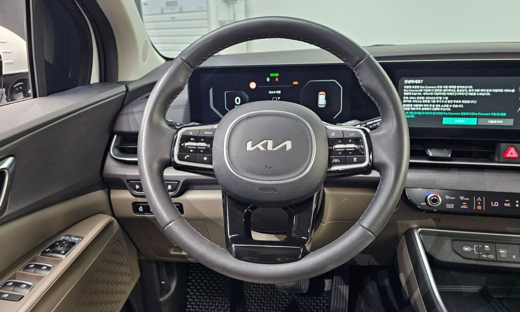 Kia Carnival 7-Seater Noblesse, 2025