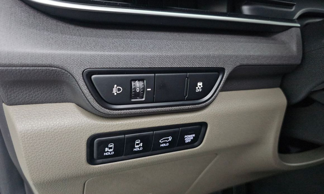 Kia Carnival 7-Seater Noblesse, 2024