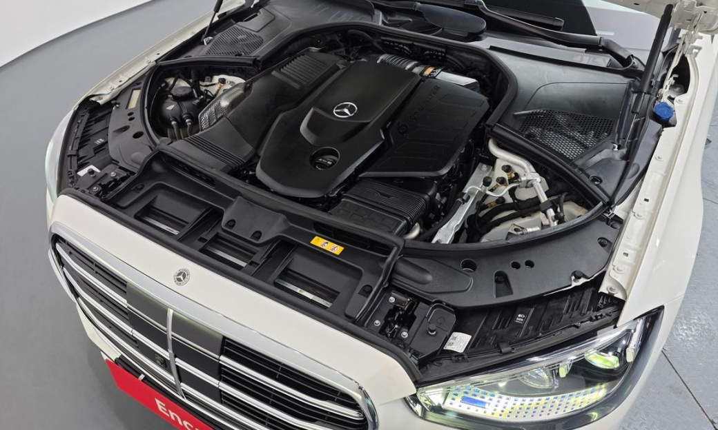 Mercedes-Benz S-Class S350 d, 2022