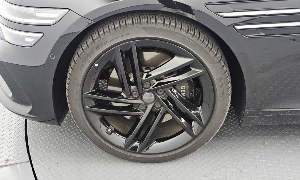 Genesis G80 Gasoline 2.5 Turbo AWD, 2026