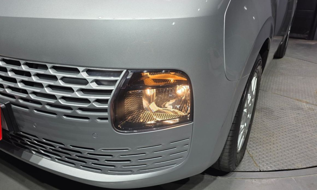 Hyundai Staria Tourer 9-Seater, 2025