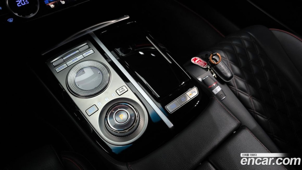 Genesis G80 Gasoline 2.5 Turbo AWD, 2022