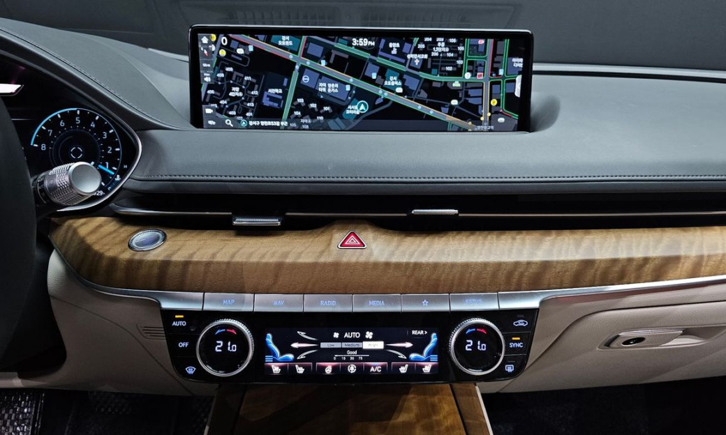 Genesis G80 Gasoline 2.5 Turbo AWD, 2024