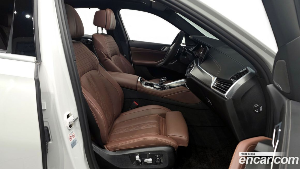 BMW X6 xDrive40i M Sport, 2023
