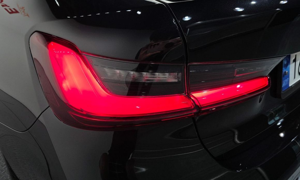 BMW 3-Series M340i Pro, 2024
