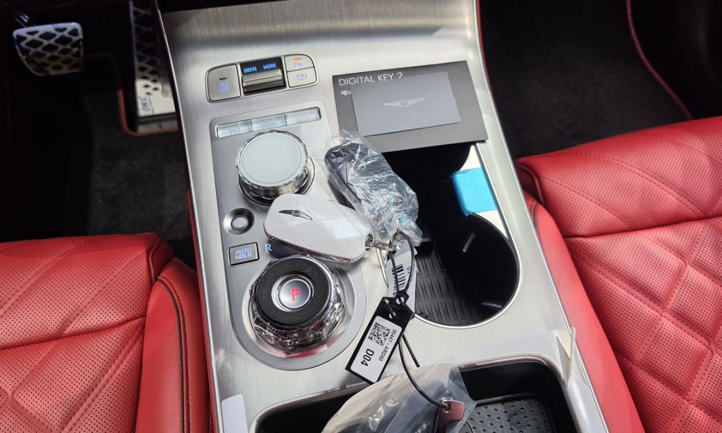 Genesis GV70 2.5T Gasoline 2WD, 2025