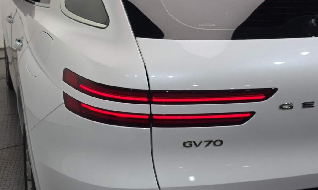 Genesis GV70 2.5T Gasoline 2WD, 2022