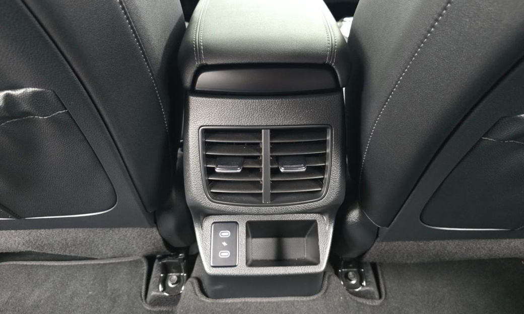 Kia Seltos Gasoline 2.0 2WD, 2026