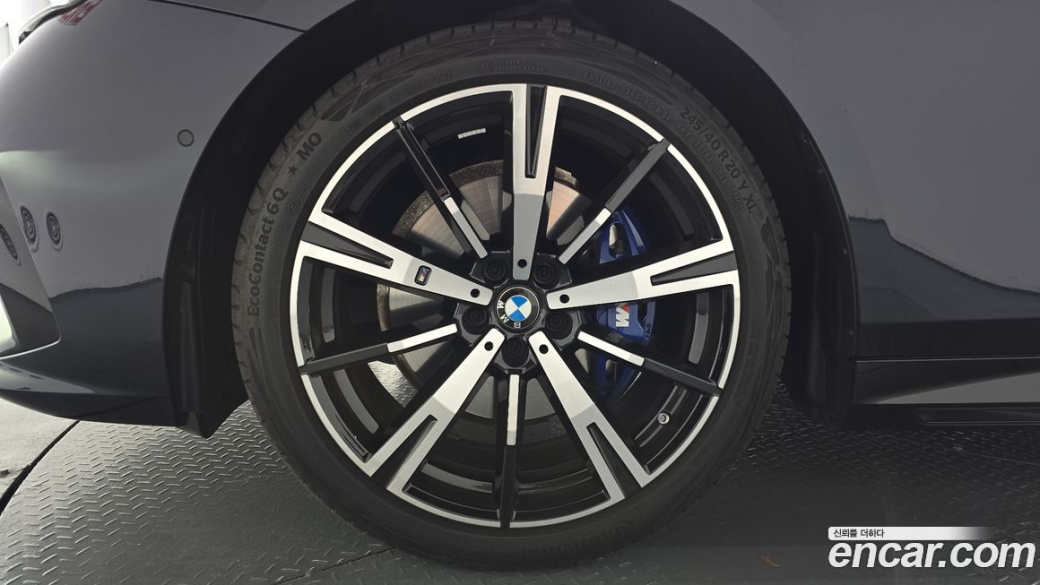 BMW 5-Series 530i xDrive M Sport, 2024