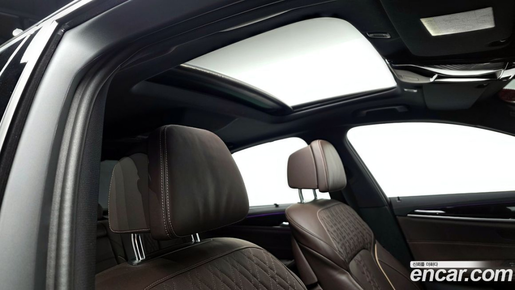 BMW 5-Series 530i xDrive M Sport Package, 2022
