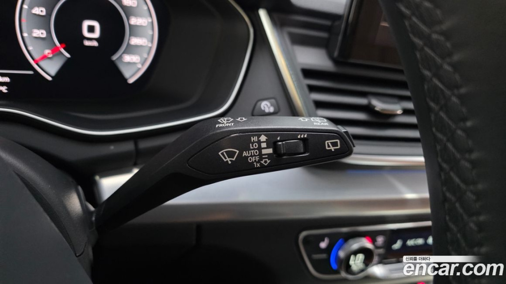 Audi Q5 45 TFSI Quattro Premium, 2023