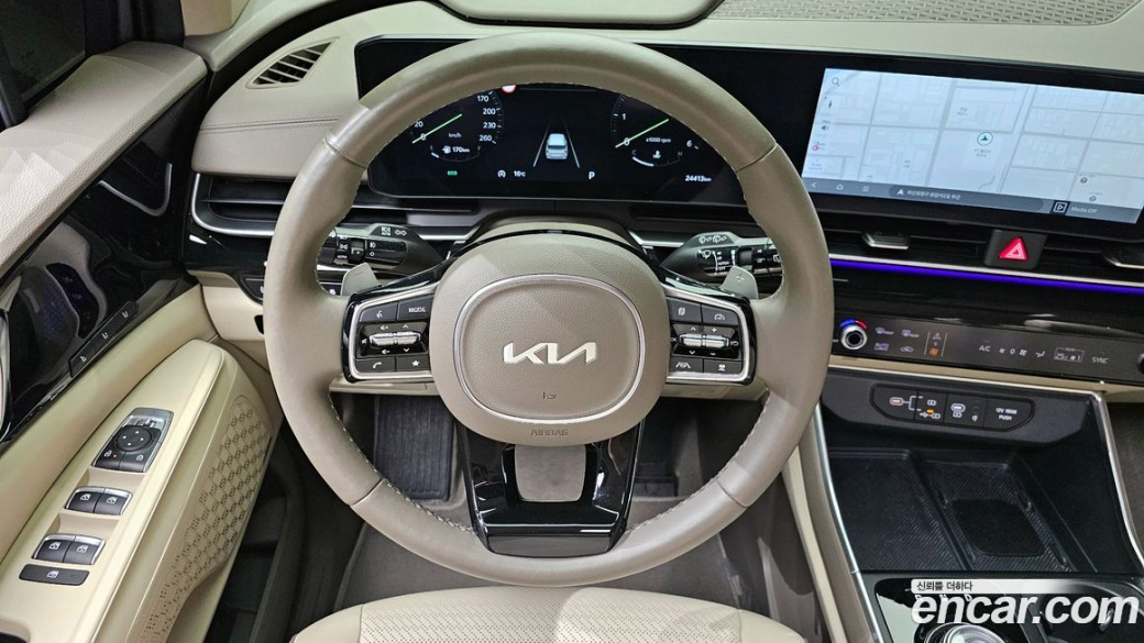 Kia Carnival 7-Seater Gravity, 2024